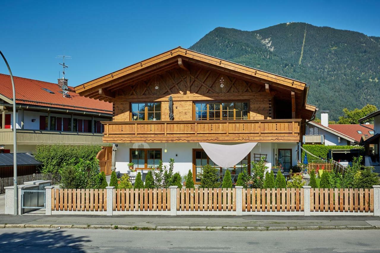 Ferienwohnung Eckbauer การ์มิช-พาร์เทนเคียร์เชน ภายนอก รูปภาพ